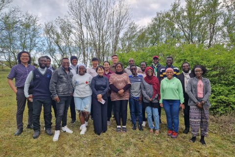 Dr Bulgamaa Densambuu with the 2025 GRÓ LRT fellows.