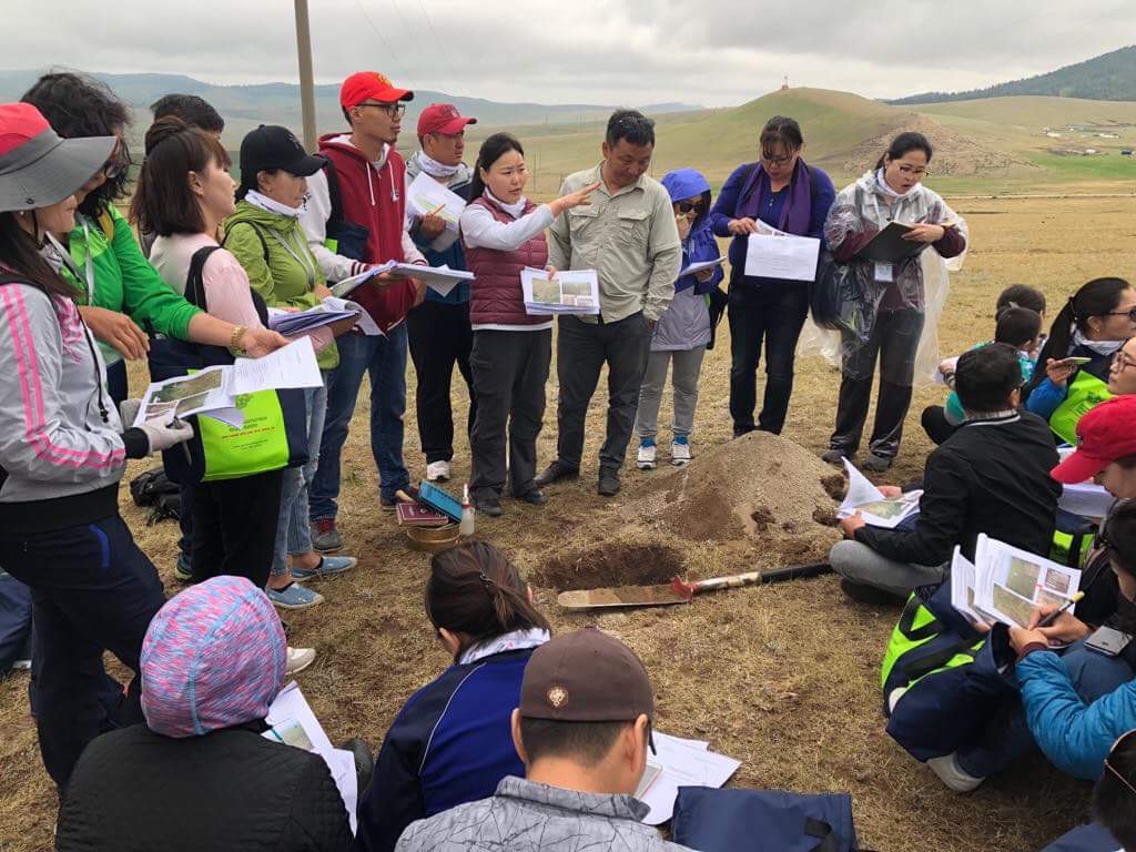 Dr. Sainnemekh teaching rangeland health assessment in 2018 