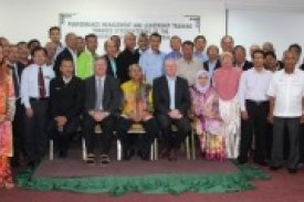 Organizers and participants of the short course