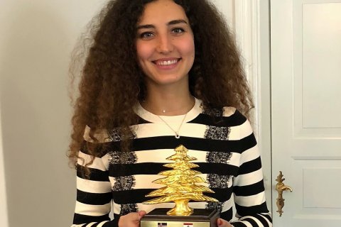 Mareef Fadel brought a gift from Lebanon to the President of Iceland